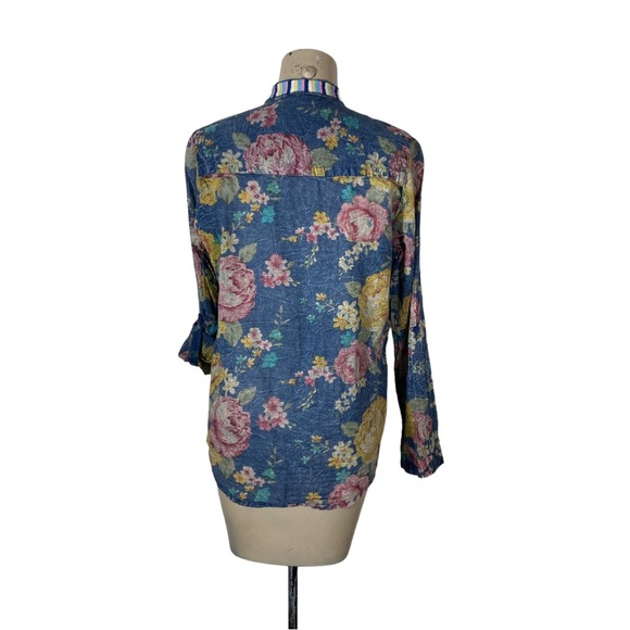 Chambray Floral Rose Embroidered Banded Collar Blouse Boho Chic Sz S - Picture 5 of 5